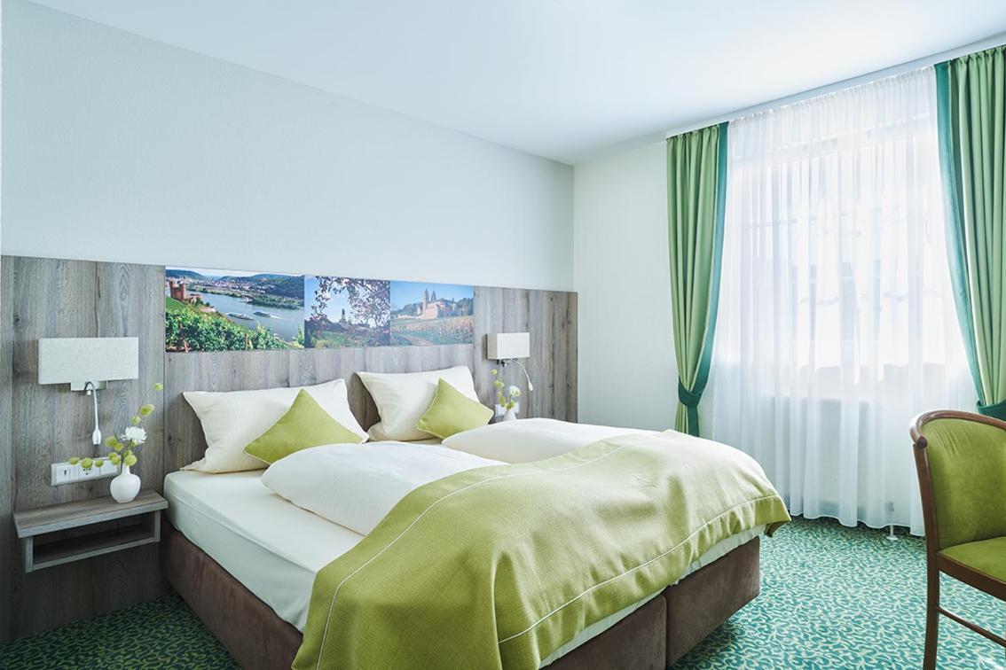 Altdeutsche Weinstube Hotel Rüdesheim am Rhein Exterior foto